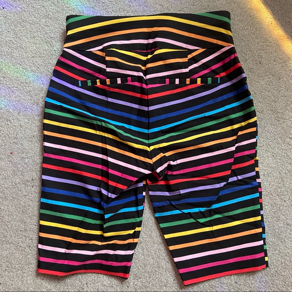NY & Co. Rainbow Bermuda Shorts - M - Picture 3 of 4